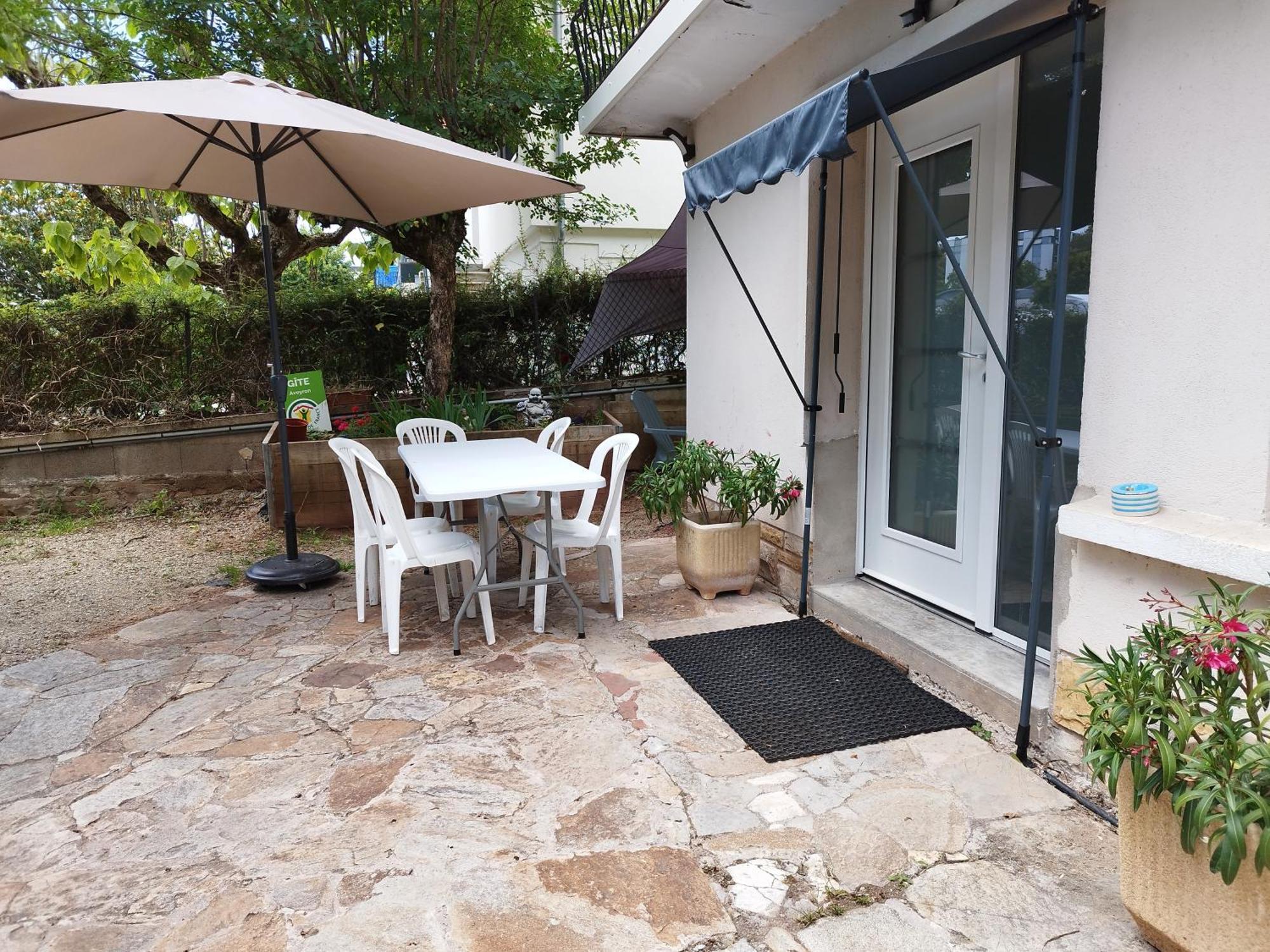 Ruthene Etape Appartement T3 罗德兹 外观 照片